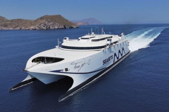 SEAJETS: Ακόμα πιο προσιτά ταξίδια σε Άνδρο και Τήνο από και προς τη Ραφήνα με νέες προσφορές